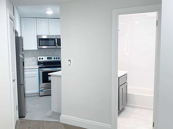 5th image of 1450 Palisade Ave APT 6M