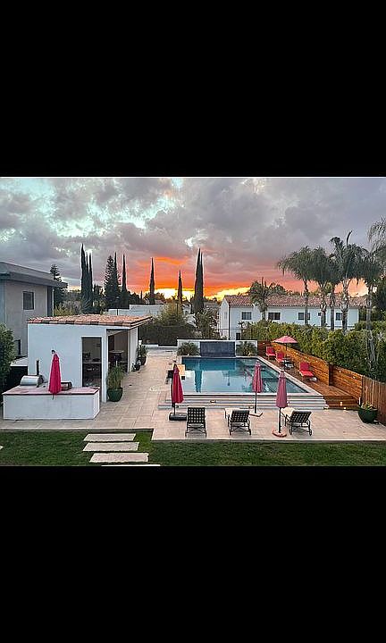 1st image of 5243 Avenida Hacienda