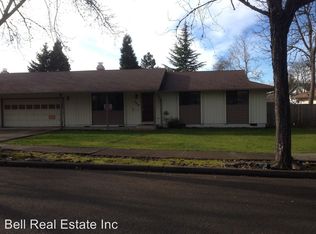 3910 Pam St, Eugene, OR 97402