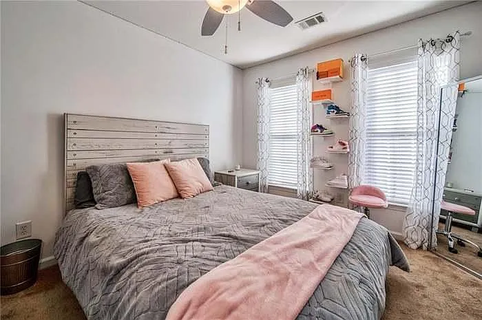 4003 Edgecomb Dr — Photo 25