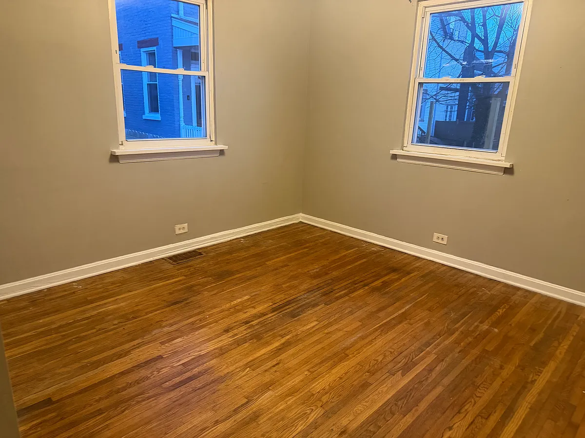 Building Photo - 822 Oak St #2