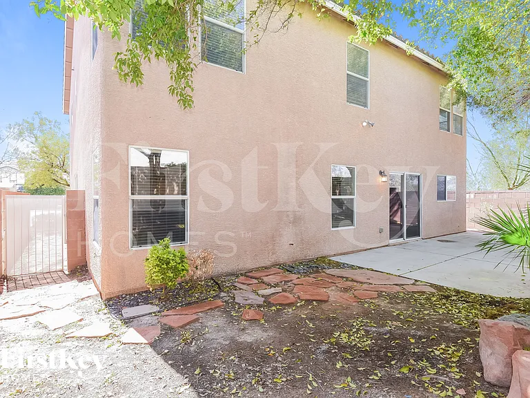 5048 Indigo Gorge Ave — Photo 16