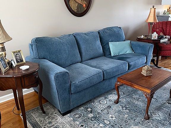2nd image of 219 Hunter Hills Cir APT 8