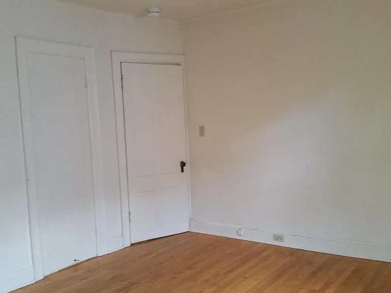 31 School St #4 — Photo 20