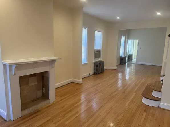 3369 Edgemont St, Philadelphia, PA 19134