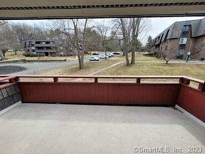 5th image of 17 Stony Brook Dr APT C8