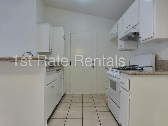 4th image of 24230 Radwell Dr
