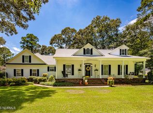 104 Grouse Ct, New Bern, NC 28562