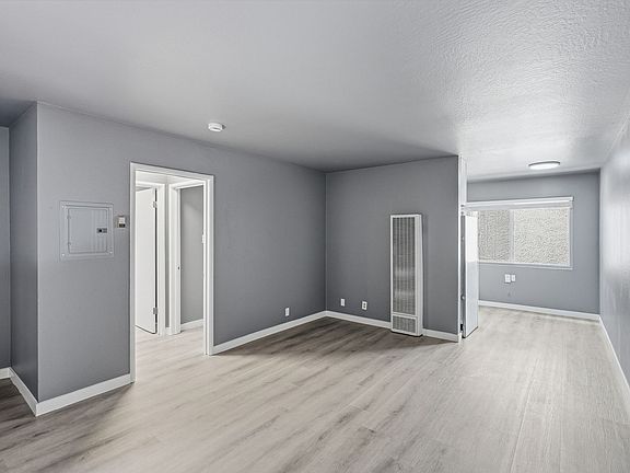 5th image of 3545 Harrison St #4