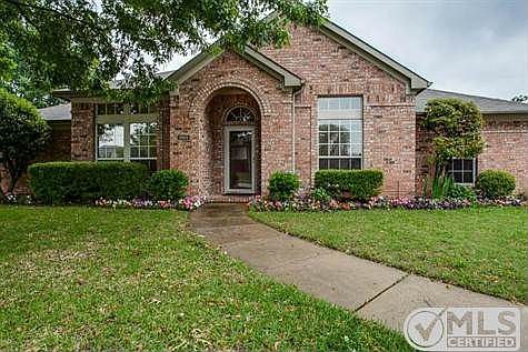 1st image of 2905 Post Oak Ln