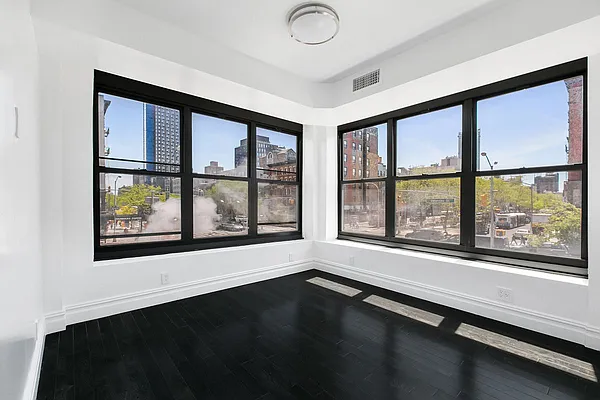 Rented by Compass | media 14