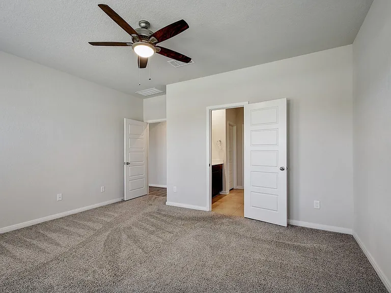 1215 Meyers Mdw — Photo 17