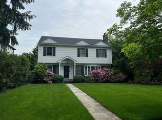 201 Forest Ave, Glen Ridge, NJ 07028