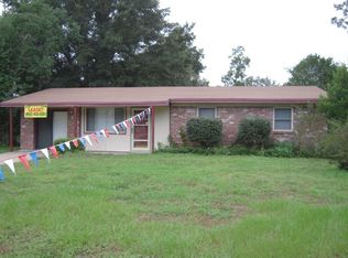 2845 Red Oak Dr, Pensacola, FL 32526