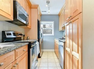 168 Newton St APT 3, Brighton, MA 02135