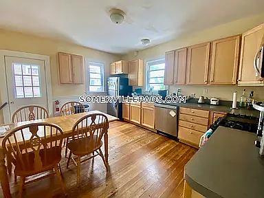 21 Packard Ave #2 — Photo 1