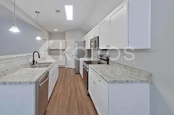 59 Hideaway Ln — Photo 5