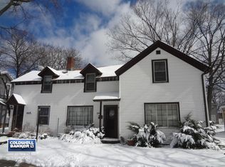 120 N Huron St, De Pere, WI 54115