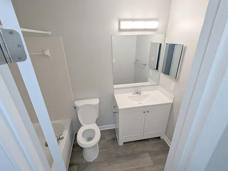 3031-3045 Springfield Ln #3035 — Photo 10