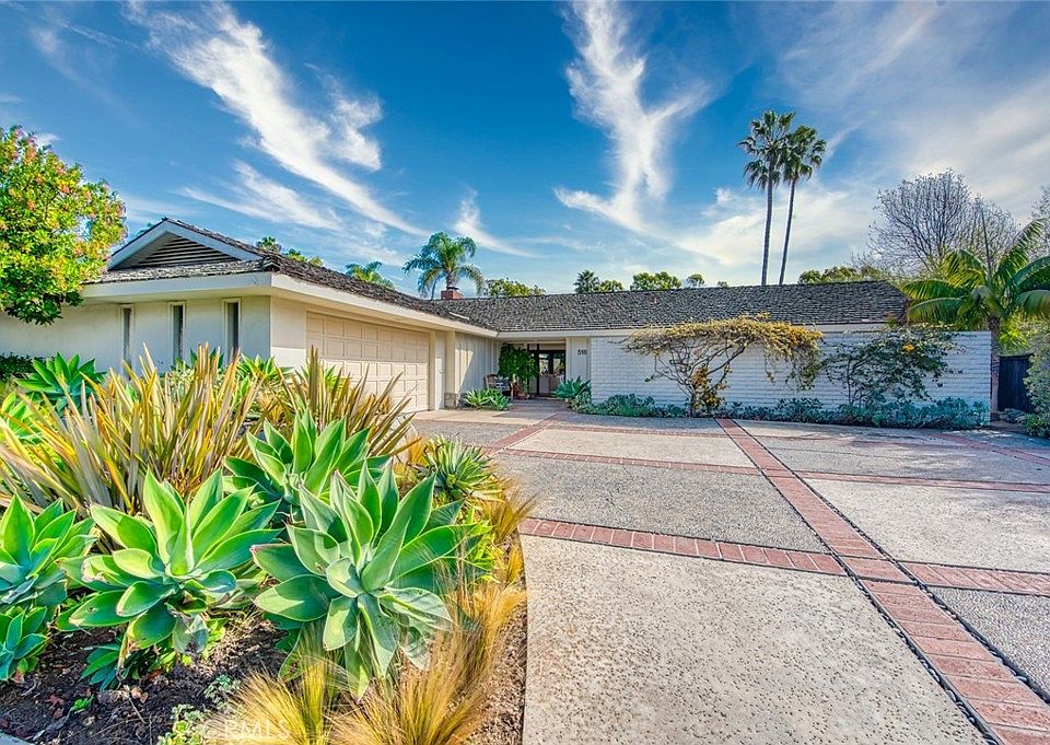 1st image of 518 Angelita Dr