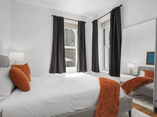 211 Front Street image 7 of 22