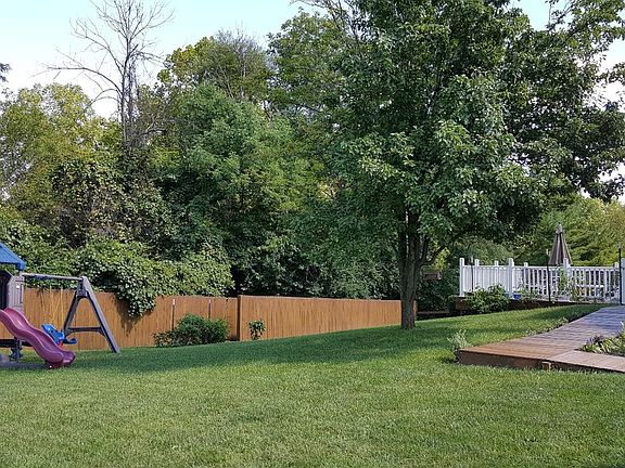 2nd image of 6632 Hummingbird Dr