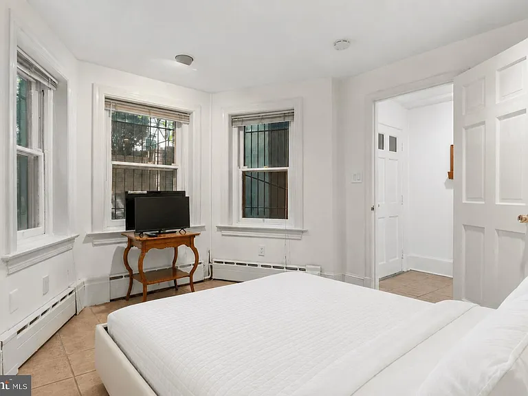 3044 Cambridge Pl NW — Photo 19