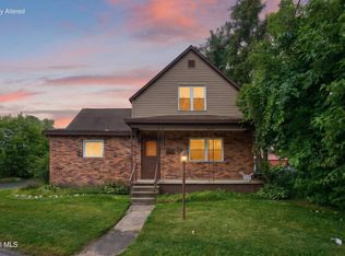 341 Princetown Rd, Schenectady, NY 12306