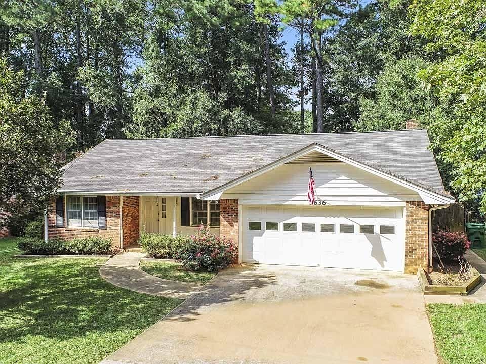 1st image of 3636 S Marlborough Dr
