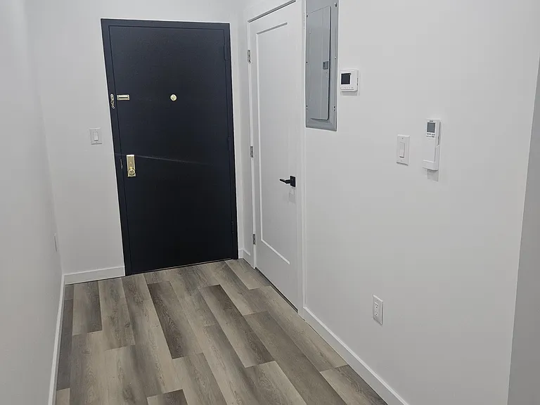 842 Liberty Ave #1B — Photo 6