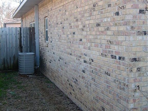 5th image of 2530 Danny Ln