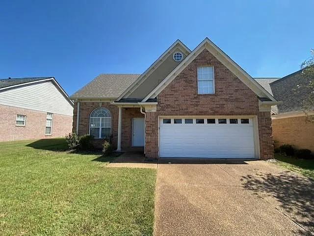 385 Dogwood Springs Dr — Photo 1