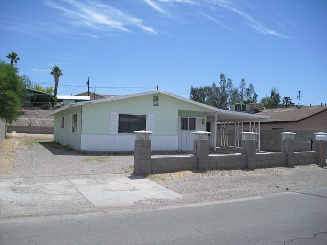 1st image of 2090 Buccaneer Dr