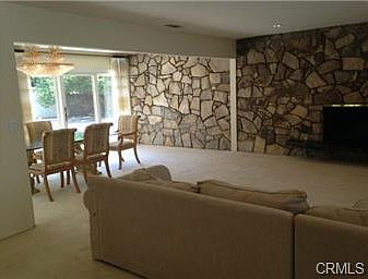 4th image of 1660 West Dr