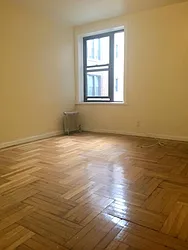 Rented by 4 Points Properties