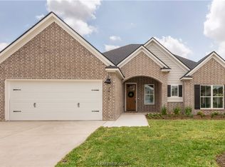 2915 Spector Dr, Bryan, TX 77808