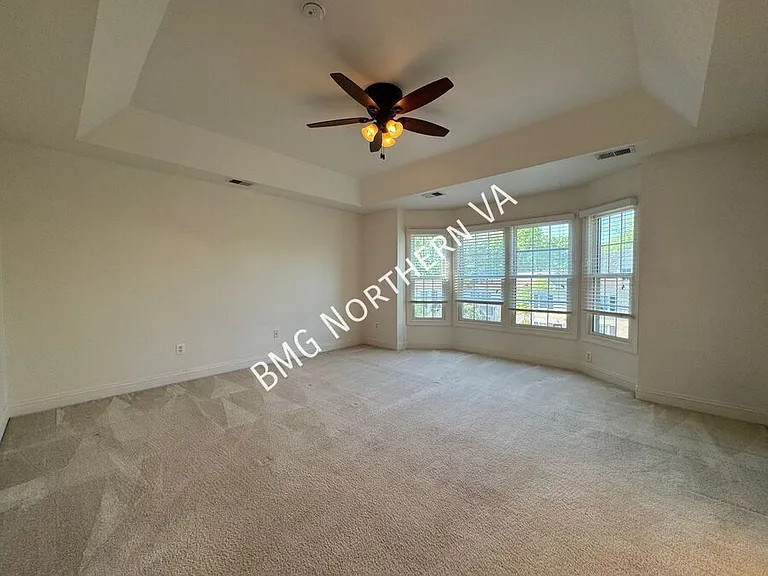 3091 McKinnon Way — Photo 18