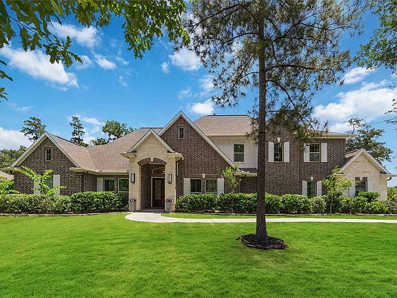 2nd image of 27002 Benton Brook Ct