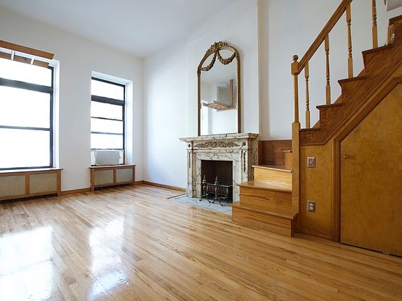 4th image of 116 W 75th St APT 1A