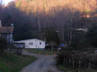 155 Ray Hamby Ln, Deep Gap, NC 28618