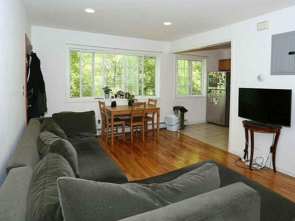 1st image of 14 Macon St #2