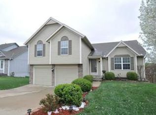 18915 E 34th St S, Independence, MO 64057
