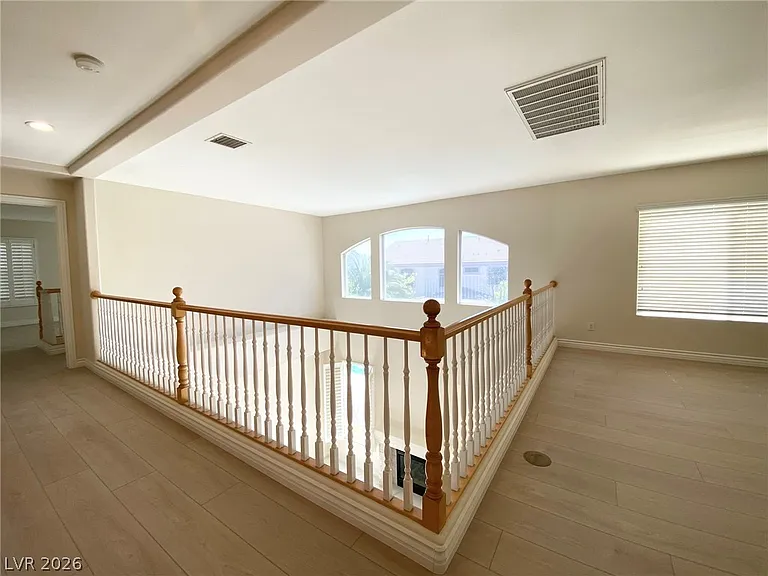 188 Tamarron Cliffs St — Photo 12