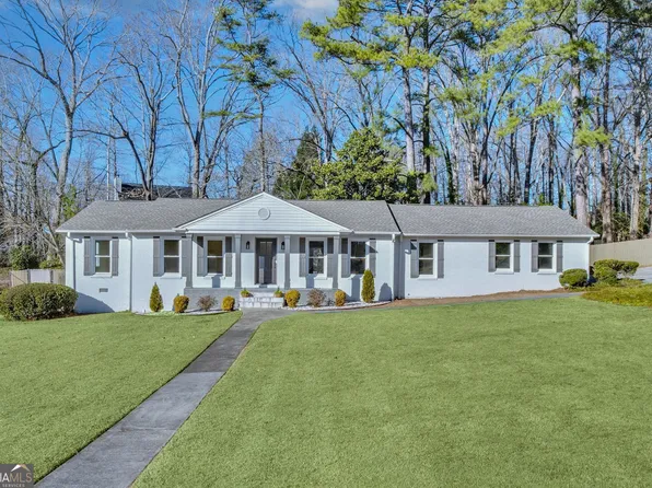 40 Rhodes Dr, Marietta, GA 30068
