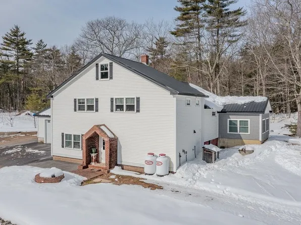 468 Mountain Avenue, Northwood, NH 03261