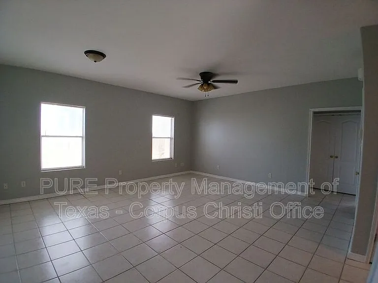 14006 Fortuna Bay Dr #A — Photo 4