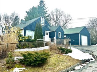 26 Maravista Rd, Worcester, MA 01606