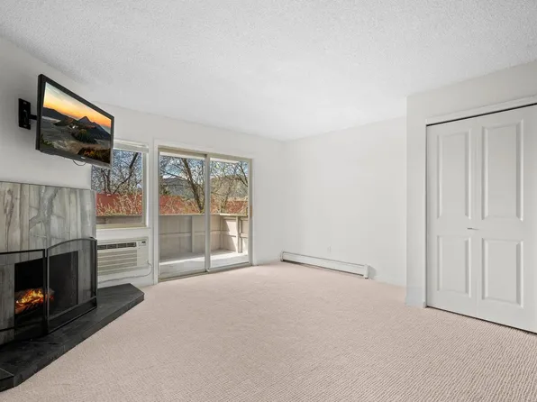 3120 Corona Trl #L-206, Boulder, CO 80301