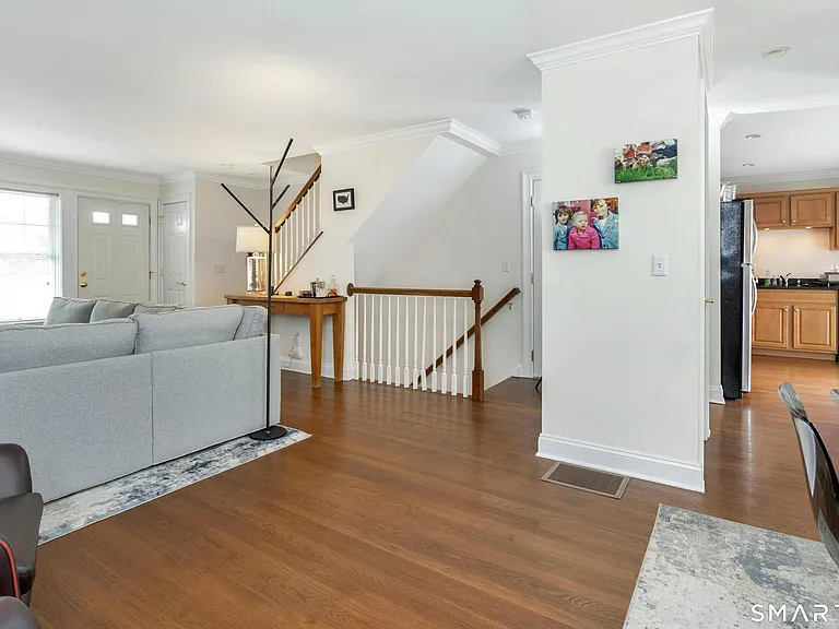 39 Maple Tree Ave #21 — Photo 6
