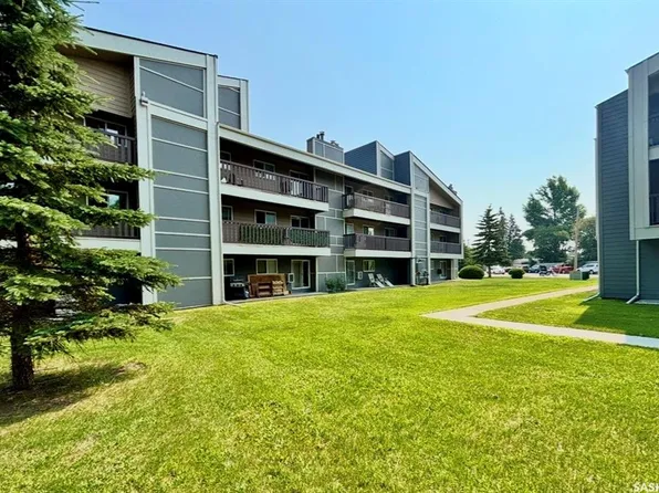 UNIT 1434-425 115th STREET E, Saskatoon, SK S7N 2E6